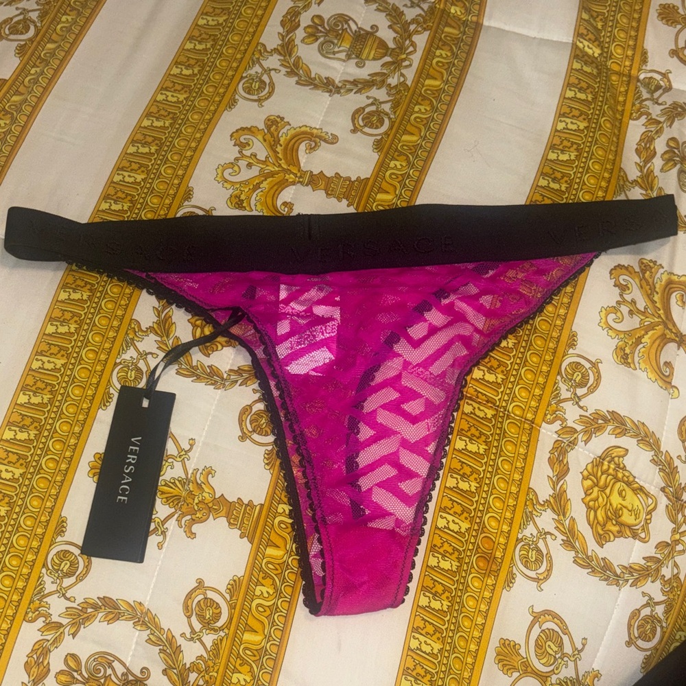 Versace Fuchsia Lace Logo Waistband Thong